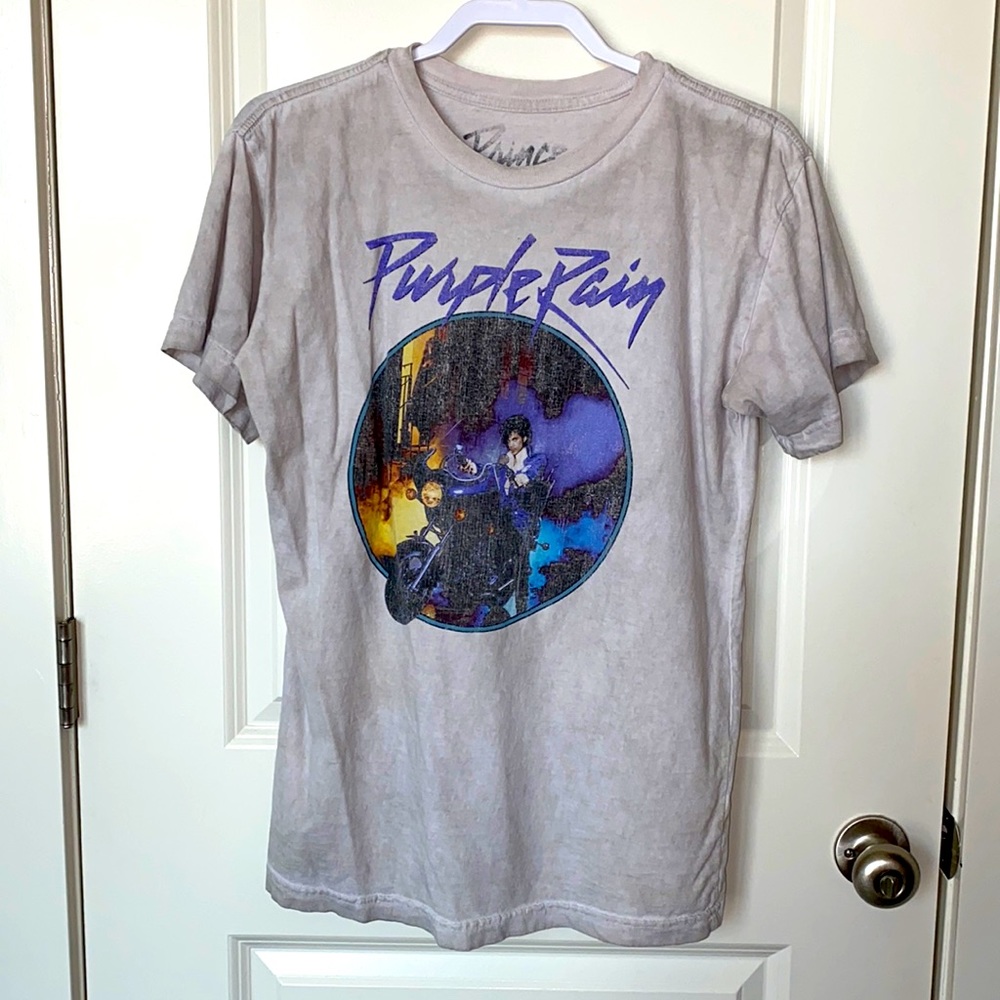 Distressed Slim Fit Prince T-Shirt! ☔️